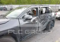 2021 Toyota RAV4 фото