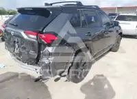 2021 Toyota RAV4 photo