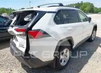 2021 Toyota RAV4 фото