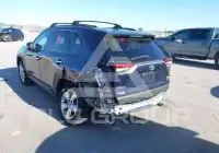 2021 Toyota RAV4 фото