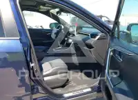 2021 Toyota RAV4 фото