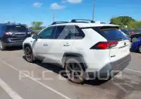 2021 Toyota RAV4 фото