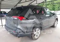 2021 Toyota RAV4 фото