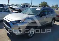 2021 Toyota RAV4 фото