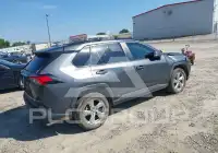 2021 Toyota RAV4 фото