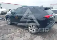 2021 Toyota RAV4 фото