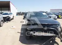 2021 Toyota RAV4 фото