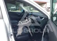 2021 Toyota RAV4 photo