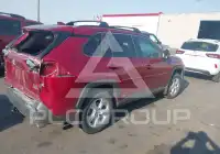2021 Toyota RAV4 фото