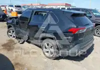 2021 Toyota RAV4 фото