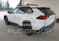 2021 Toyota RAV4 фото