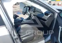 2021 Toyota RAV4 фото