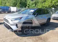 2021 Toyota RAV4 фото