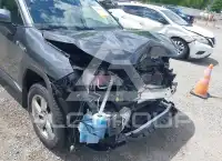 2021 Toyota RAV4 фото