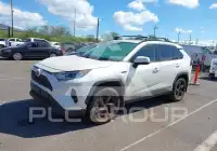 2021 Toyota RAV4 фото