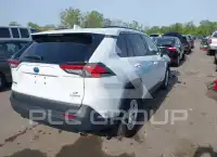 2021 Toyota RAV4 фото