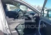 2021 Toyota RAV4 фото