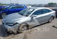 2021 Toyota AVALON фото