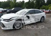 2021 Toyota AVALON photo