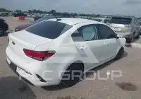 2021 KIA Rio photo