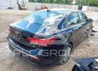 2021 KIA Rio фото