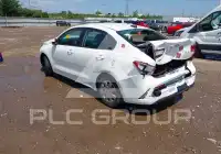 2021 KIA Rio фото