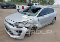 2021 KIA Rio фото