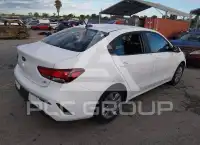 2021 KIA Rio photo