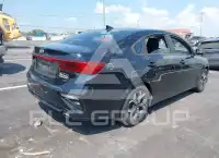 2021 KIA Forte фото