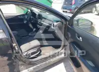 2021 KIA Forte фото