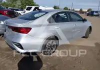 2021 KIA Forte photo