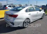 2021 KIA Forte фото