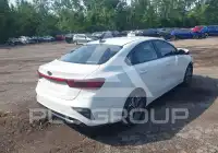 2021 KIA Forte фото