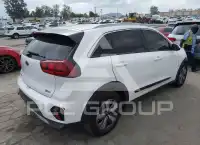 2021 KIA Niro photo