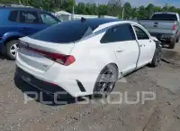 2021 KIA K5 photo