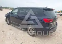 2021 KIA Sedona фото