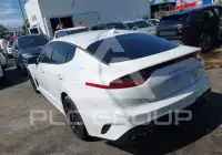 2021 KIA Stinger фото