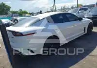 2021 KIA Stinger фото
