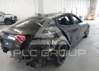 2021 KIA Stinger photo