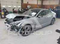 2021 KIA Stinger фото