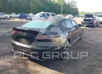 2021 KIA Stinger photo