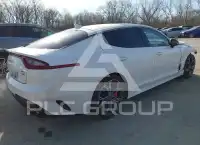 2021 KIA Stinger фото