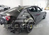 2021 KIA Stinger photo