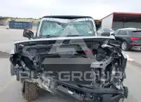 2021 Ford BRONCO photo