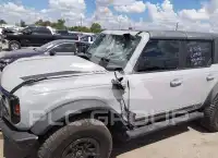 2021 Ford BRONCO фото