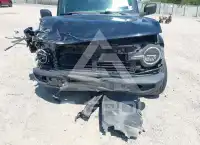 2021 Ford BRONCO photo