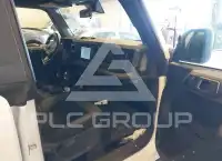 2021 Ford BRONCO photo