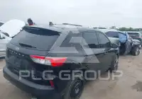 2021 Ford ESCAPE photo