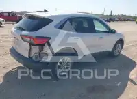 2021 Ford ESCAPE photo