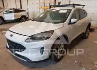 2021 Ford ESCAPE photo
